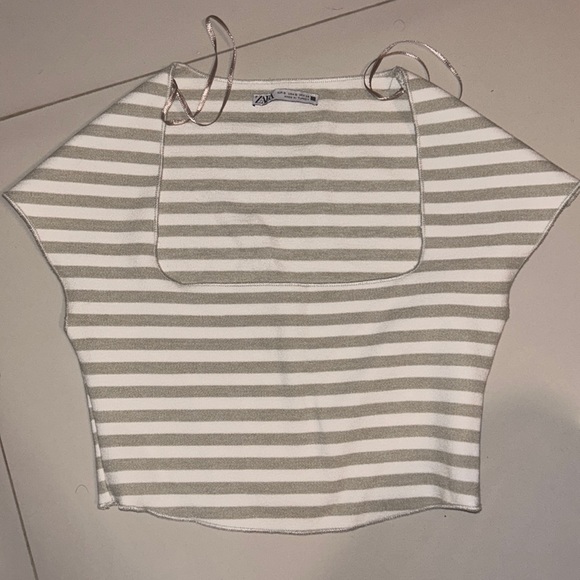 Striped crop top from Zara - Picture 1 of 3